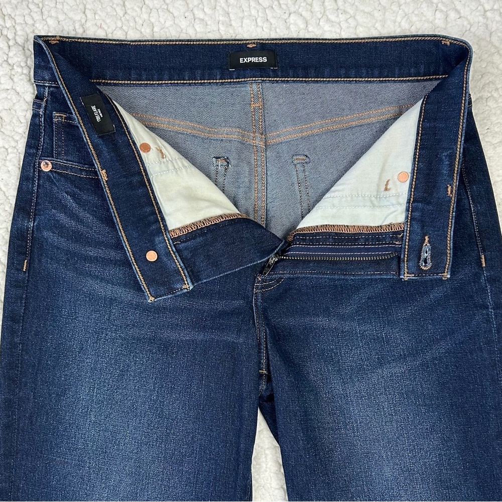 Express Jeans Women's 6 Short Dark Blue 70s Flare Mid Rise Frayed Hem Denim - Picture 4 of 9